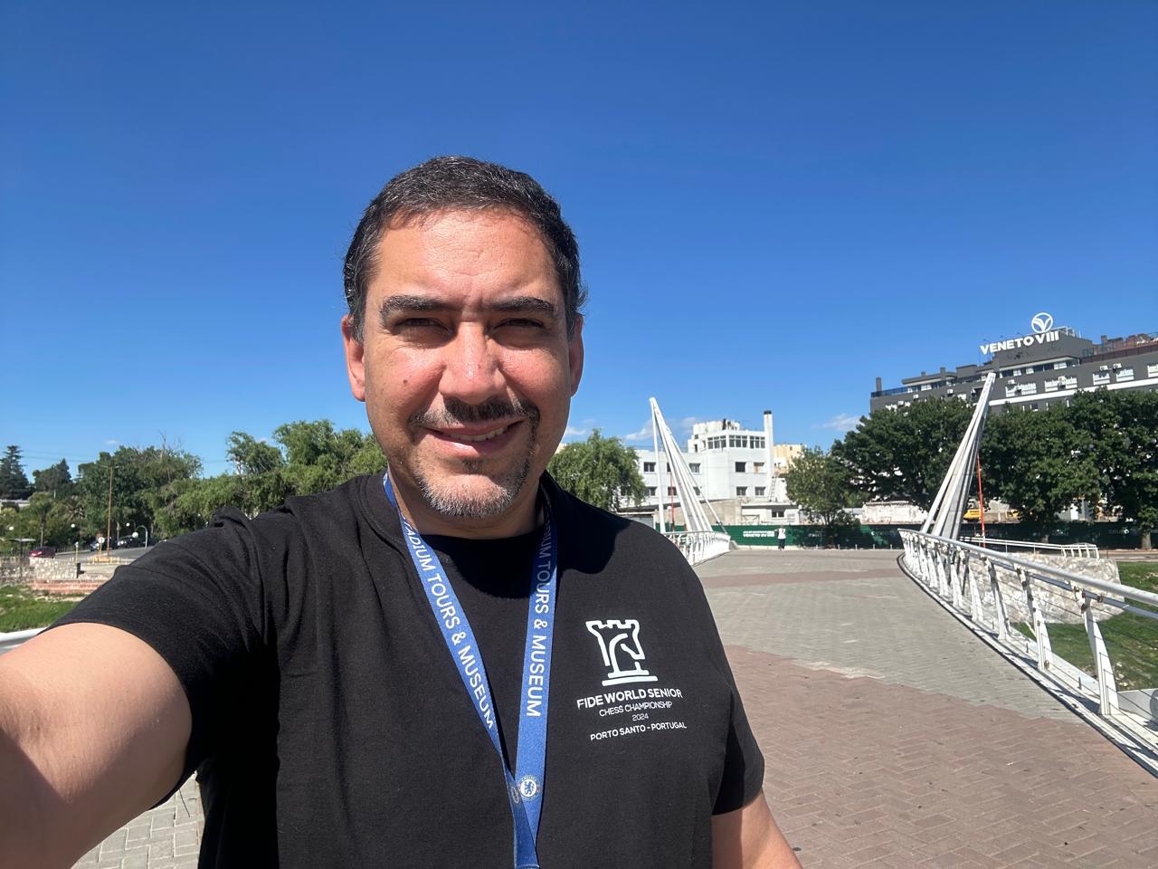 La selfie en el puente