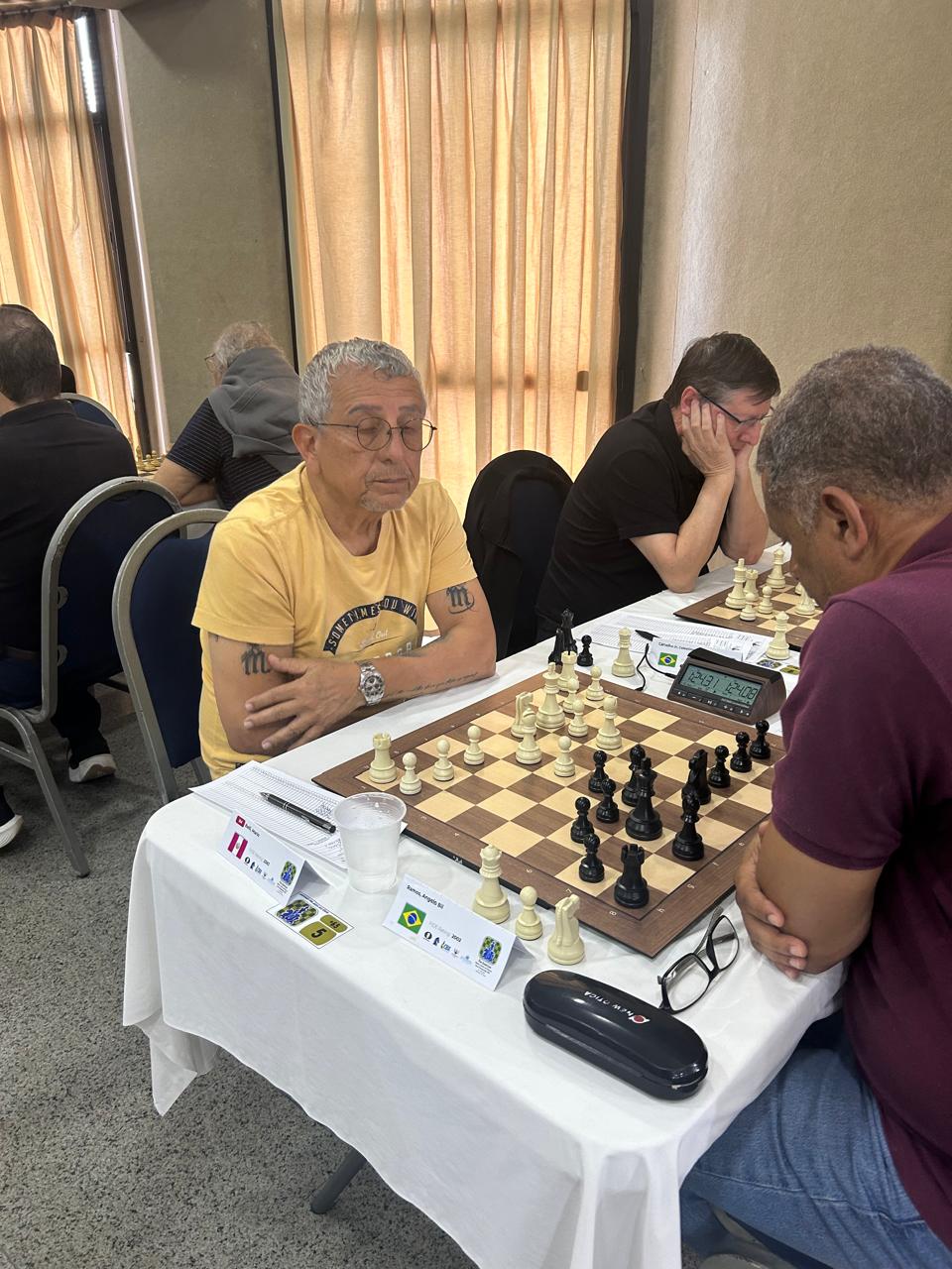 MI Mario Belli (2383) de Perú, que partió como máximo favorito en la +65 y no tuvo el mejor torneo