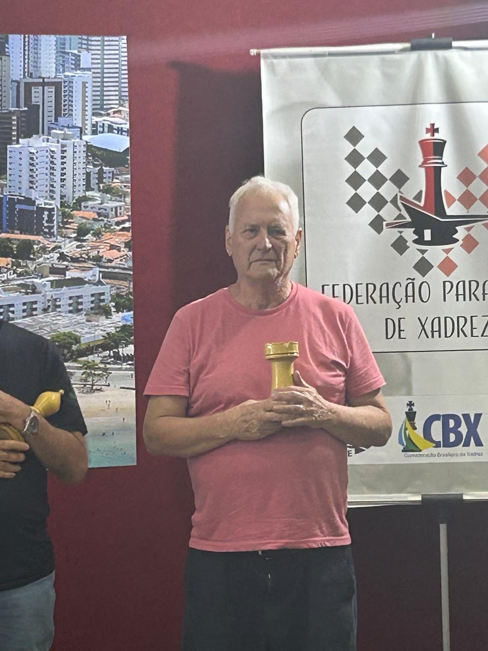 MI Mario Leskovar (2174), el mejor argentino del torneo, subcampeón +65