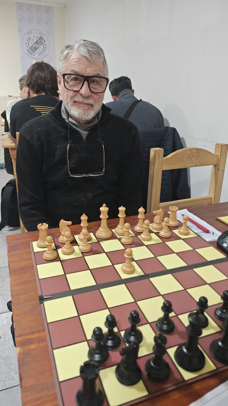 Félix Cerrillo (Bernal Radjabov)