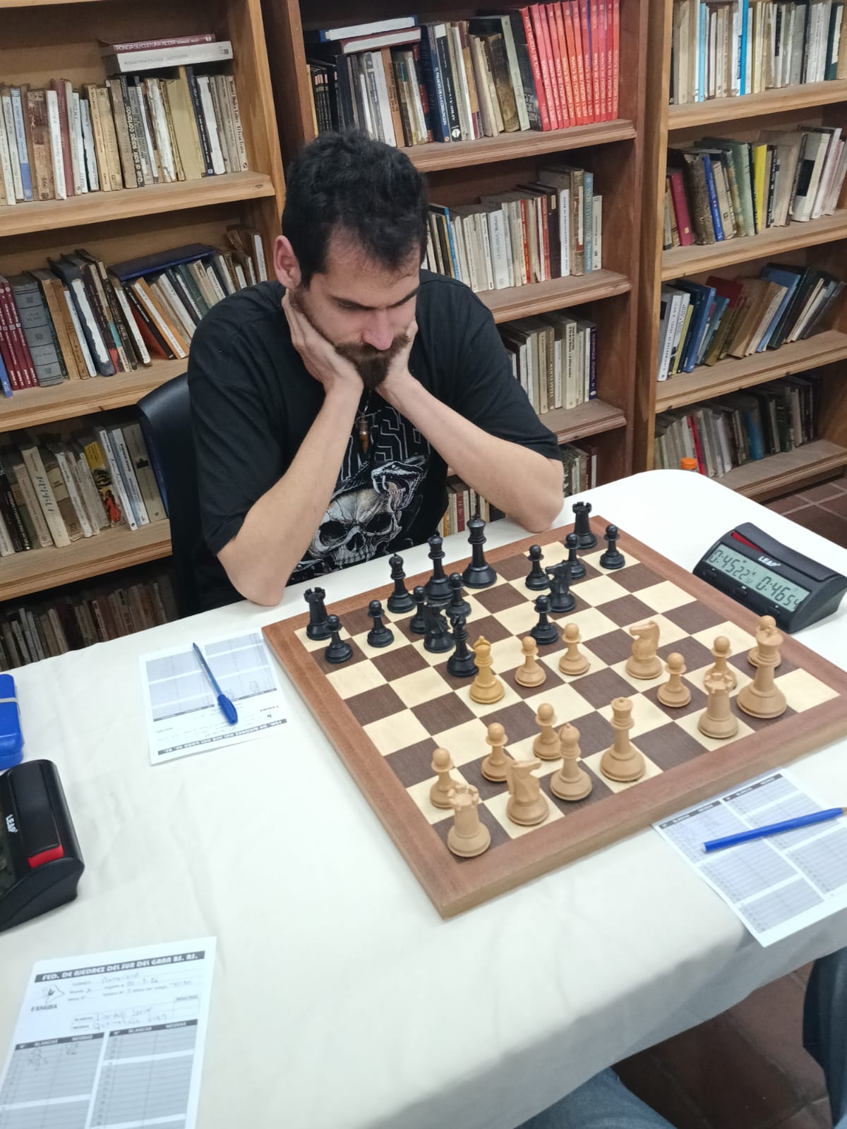 Franco Moraldo (Bernal Karpov)