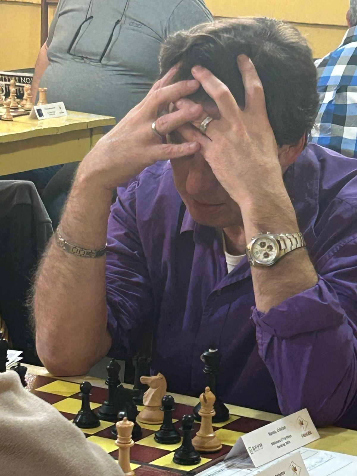 Cristian Narea (Biblioteca, mesa 1)