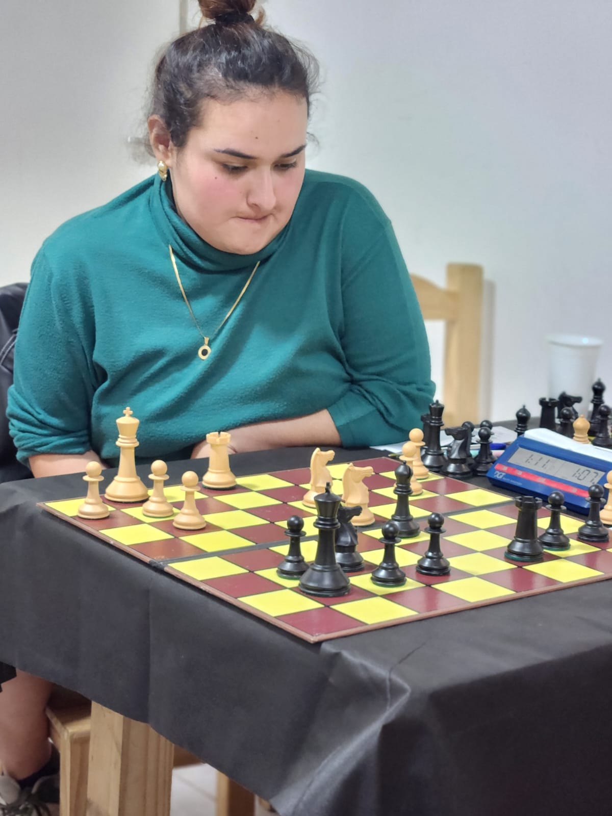 Micaela Aranda (Racing, mesa 3)