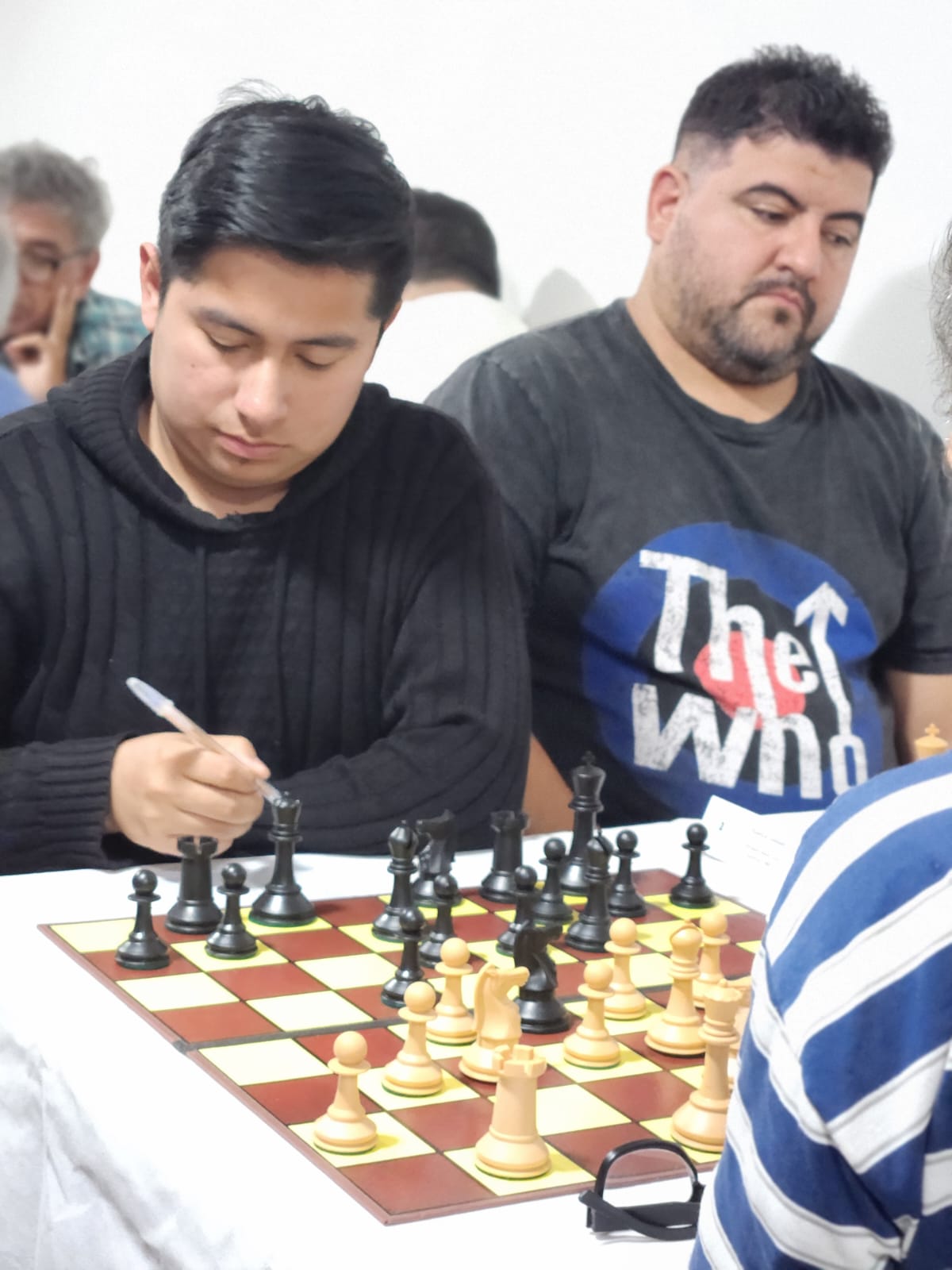 Gaspar Huanca y Nahuel Diletto, mesas 2 y 1 de Adrogué