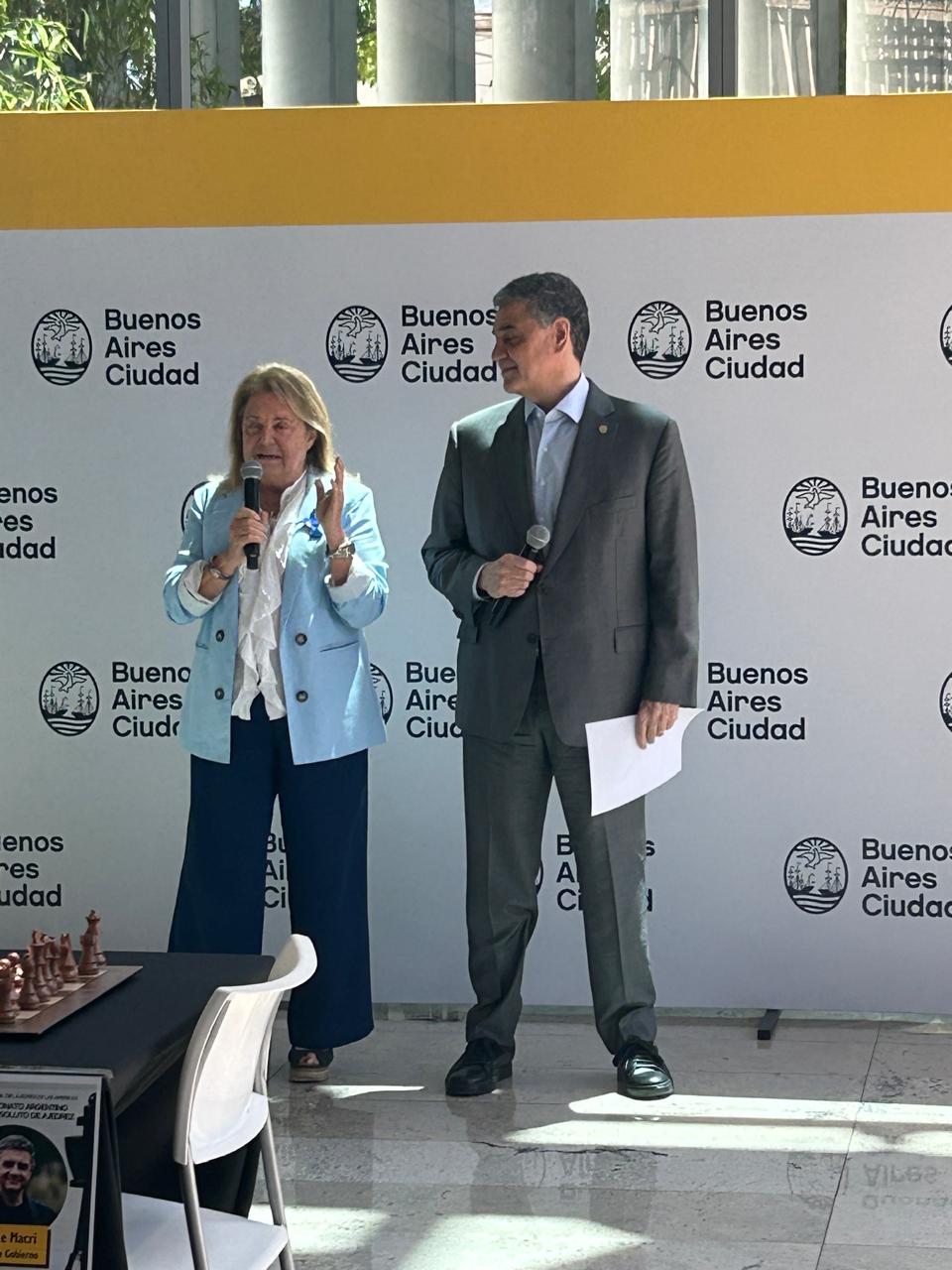 Palabras de Alicia Morea (Vicepresidente del COA) y de Jorge Macri (Jefe de Gobierno de la Ciudad)