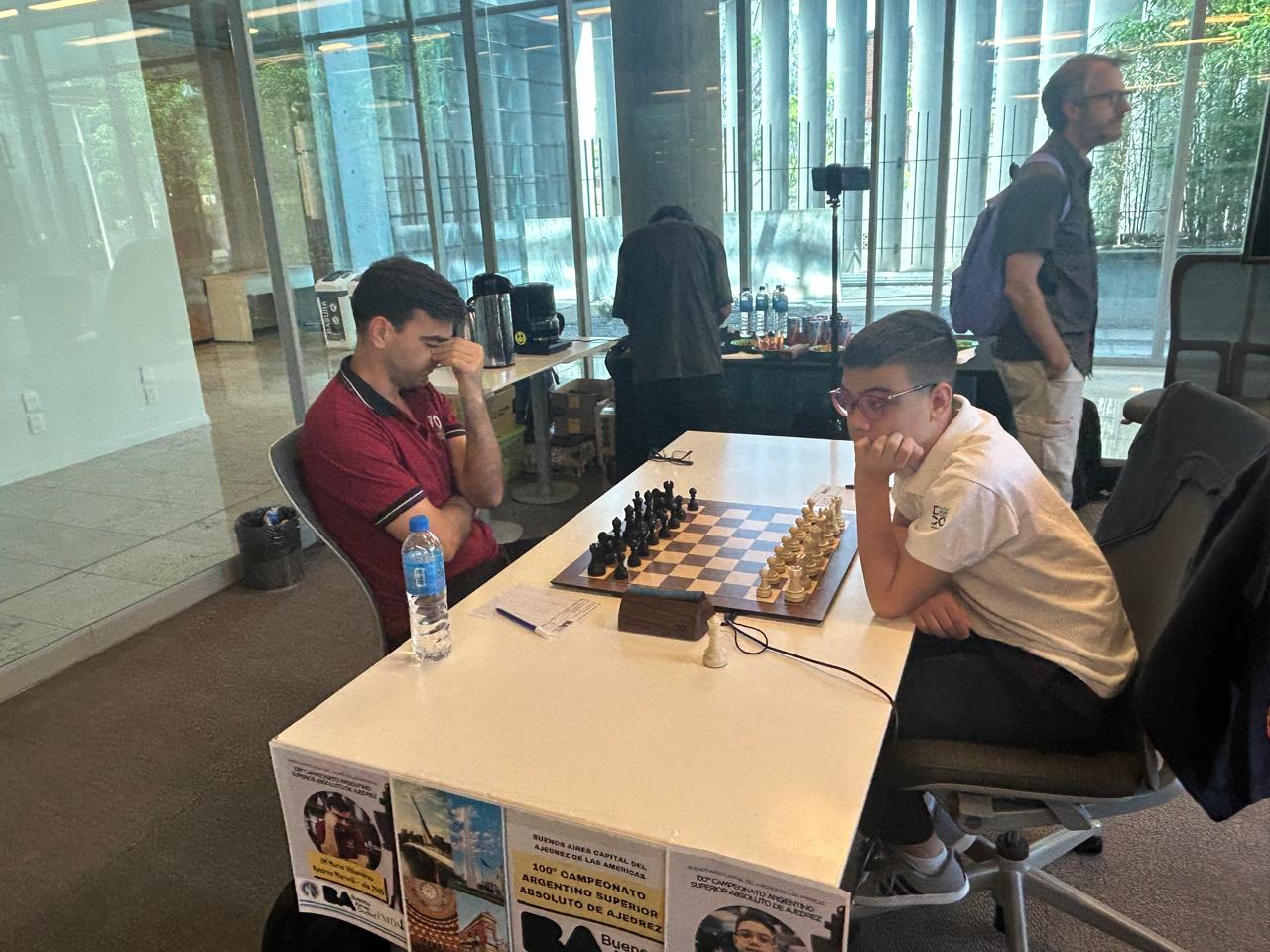 El MI Mario Villanueva preocupado antes de enfrentar a Faustino, la sensación del torneo