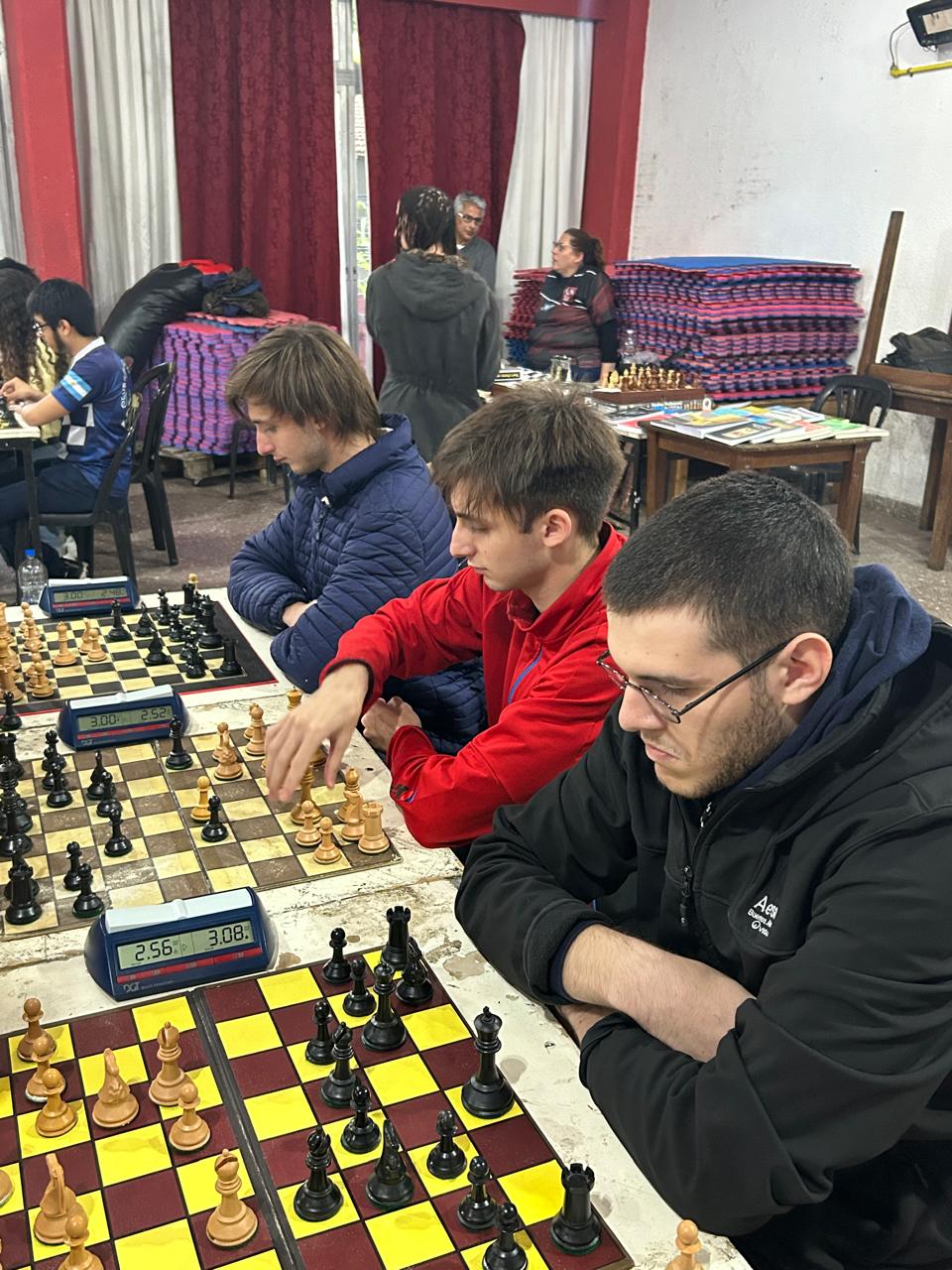 Equipo "Alfiles del Sur": Ignacio Nesprías, Agustín Nesprías e Iván Colombo