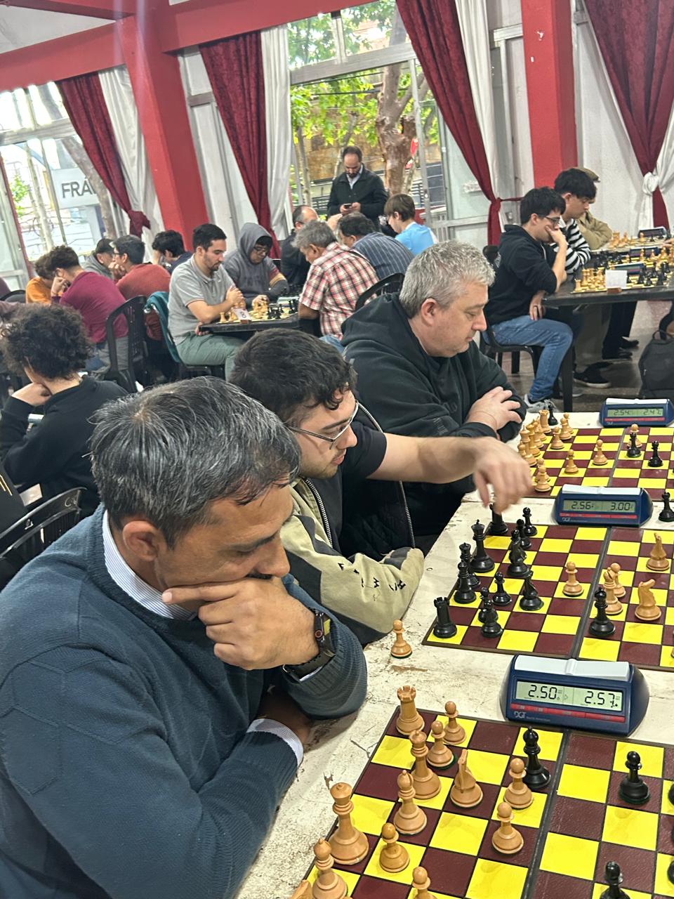 Equipo "Los Alquimistas del Ajedrez": Walter Tomasini, Salvador Giaquinta y Daniel Kountarás