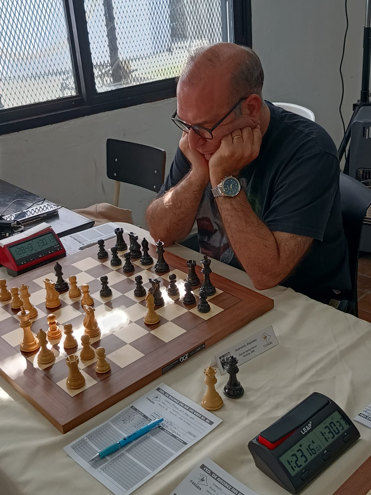 Alejandro Androvich (Bernal, mesa 2)