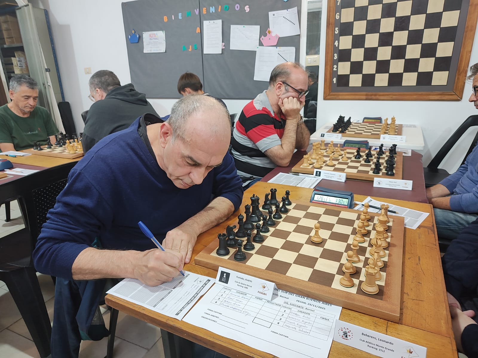 Andrés Furtado (Bernal, mesa 1)